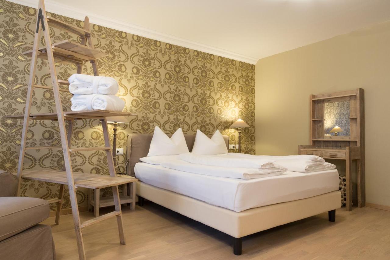 Boutique Hotel Olympia San Vigilio Di Marebbe Exterior photo